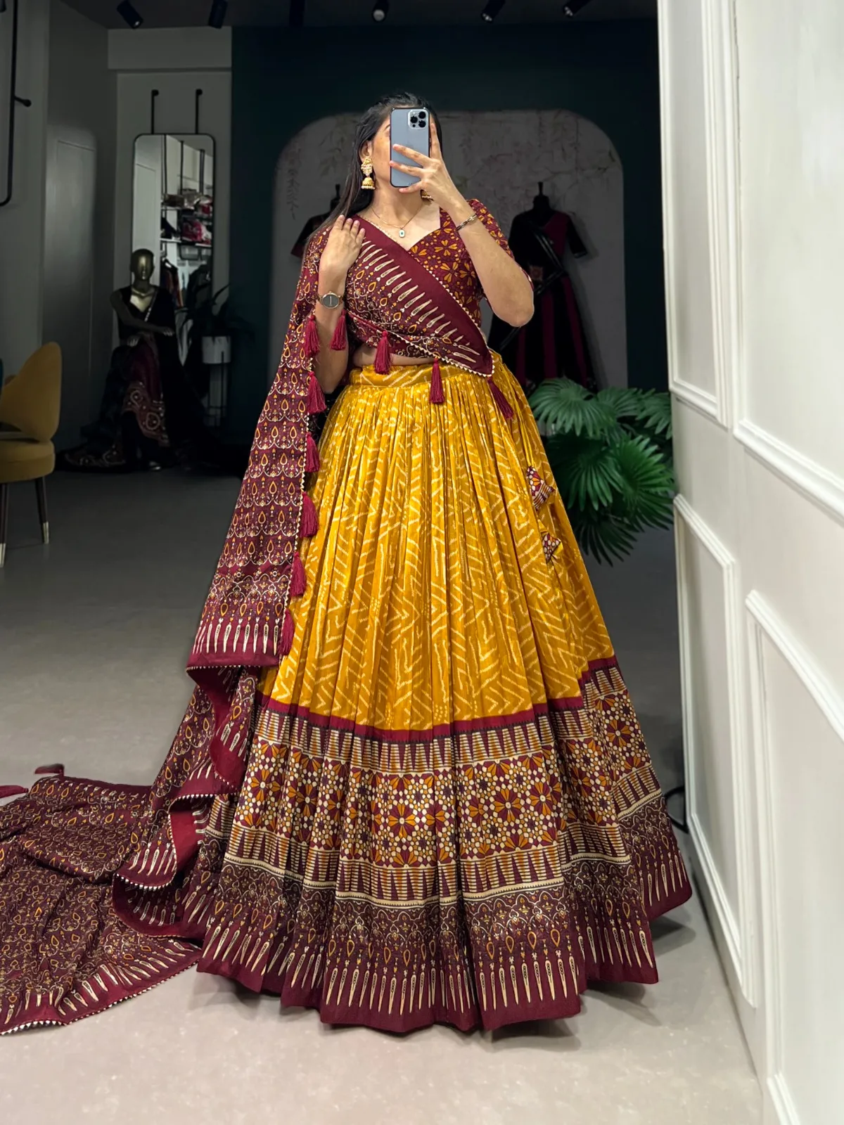 Ajrakh Printed Navratri Chaniya Choli - Image 3