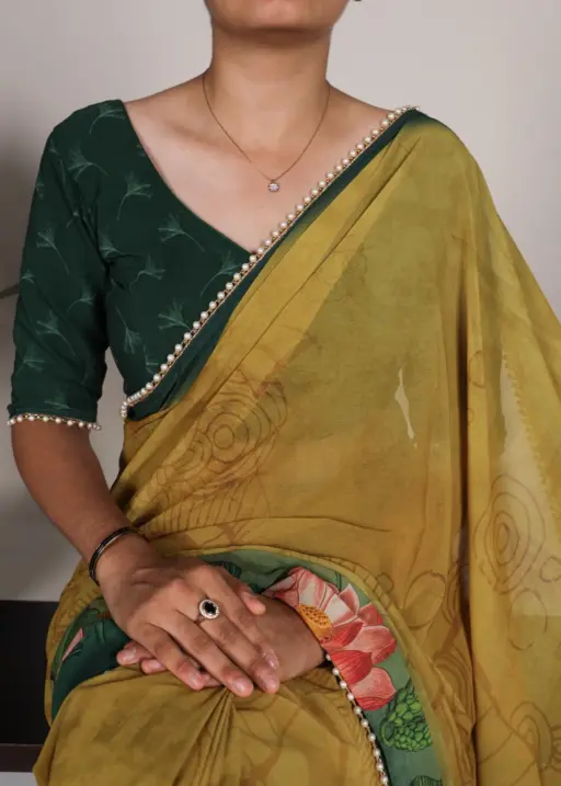 Festivr Wear Printed Saree With Pearl Lace 7012