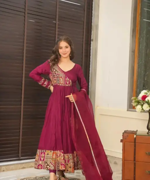 Trending Red Gown 2024 Diwali Ethnic Gown sr1635
