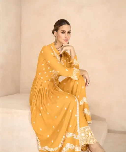 Vamika Lakhnavi Vol 6 Gold