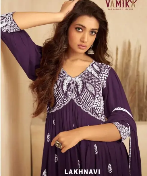 Vamika Lakhnavi Vol 7 Gold