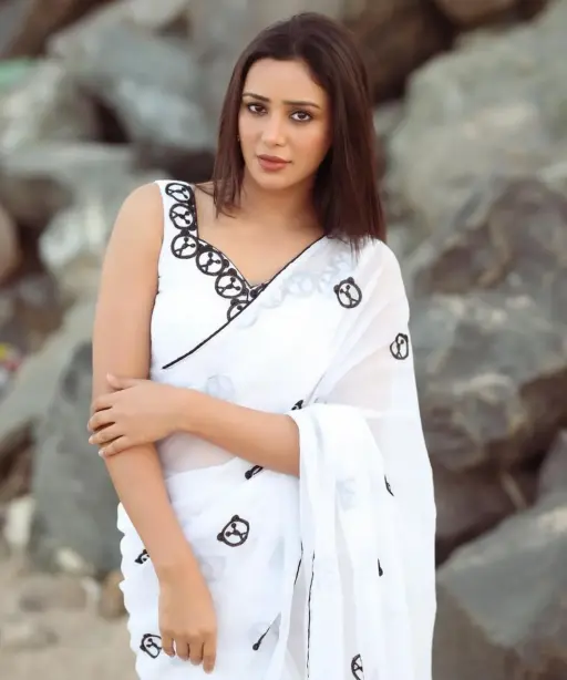 Panda Embroidered White Viral Saree Ready To Wear Perfect Gift For gf