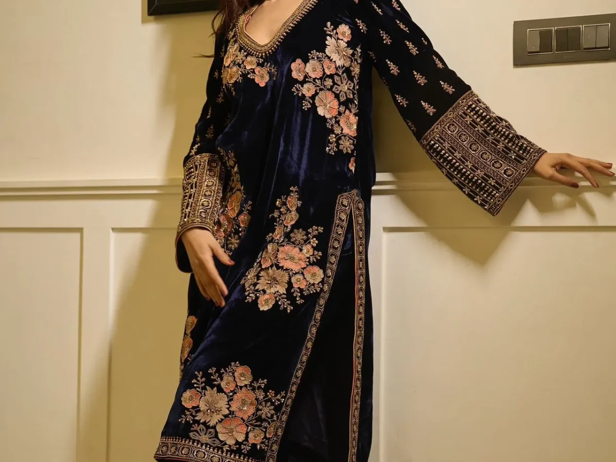Viscose Velvet Royal Blue Suit Wore By Shehnaaz Gill Trending