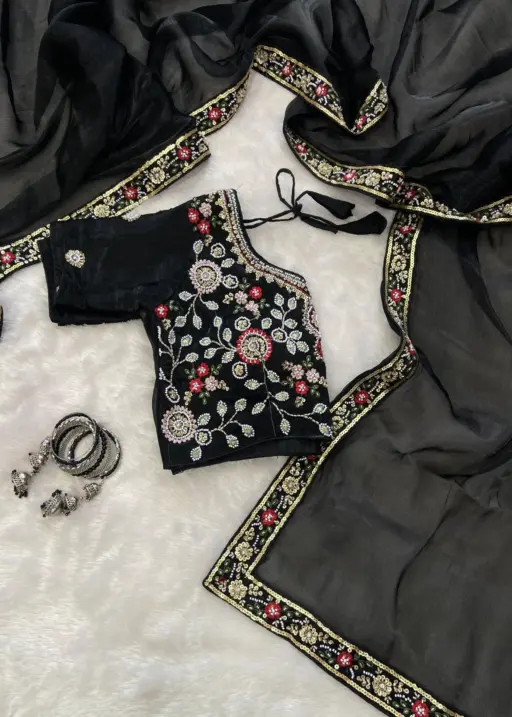 Trendy Handwork Saree With Beautiful Blouse And Border Saree