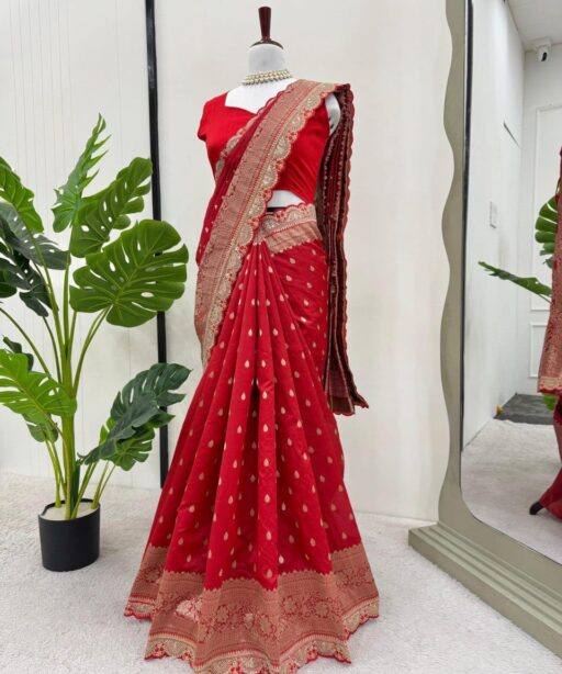 Trending red Silk saree With Border Work