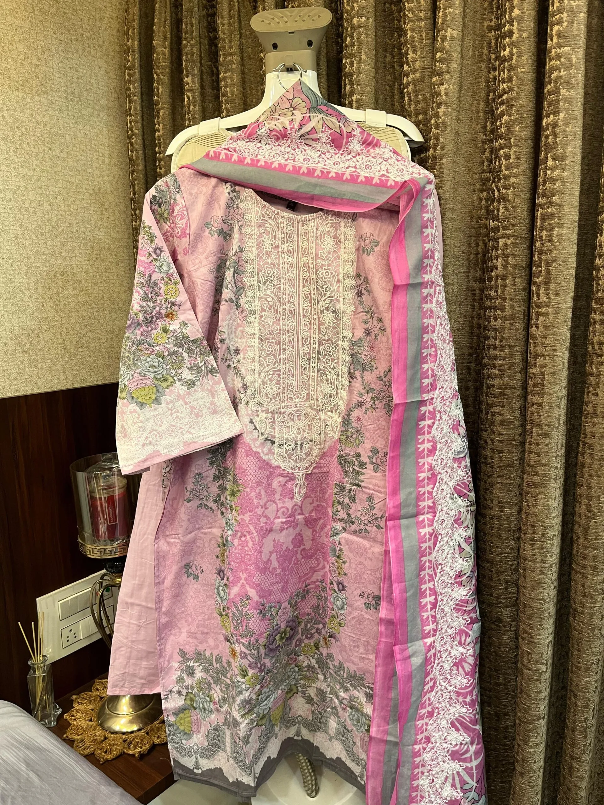 Readymade Pakistani Salwar Suit