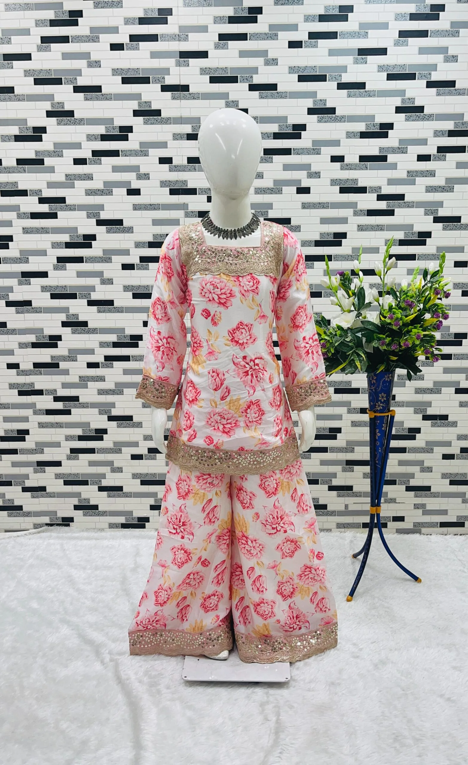 Baby Pink Palazzo Set For Kids Ethnic Suits - Image 2