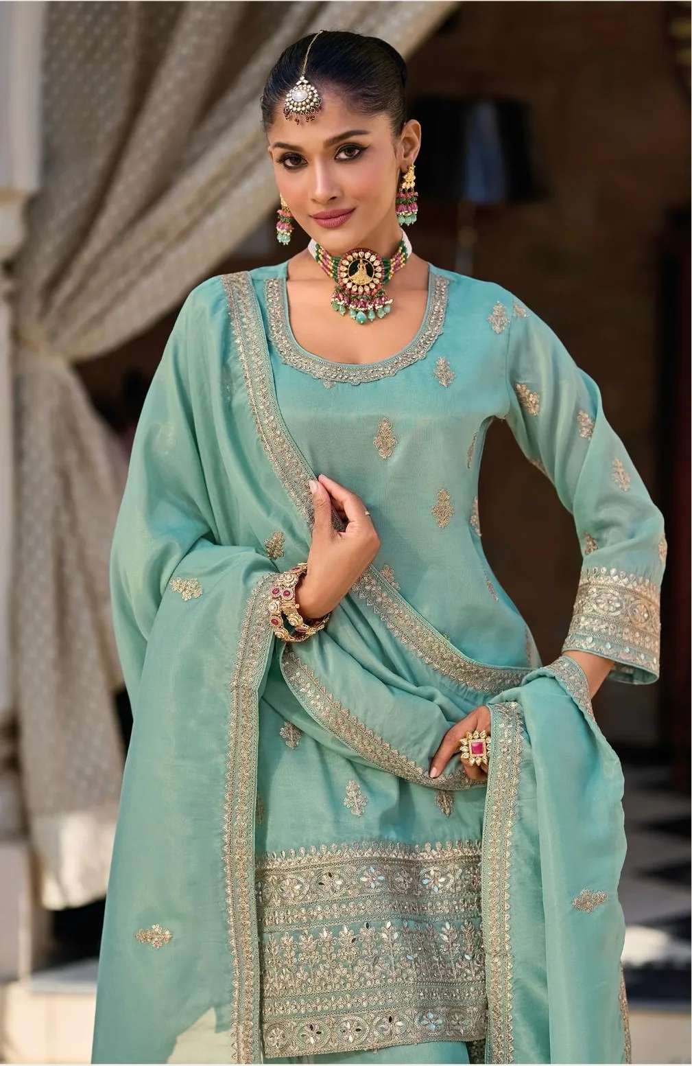 Designer Trending Farsi Shalwar Kameez For Wedding Wear - Image 4