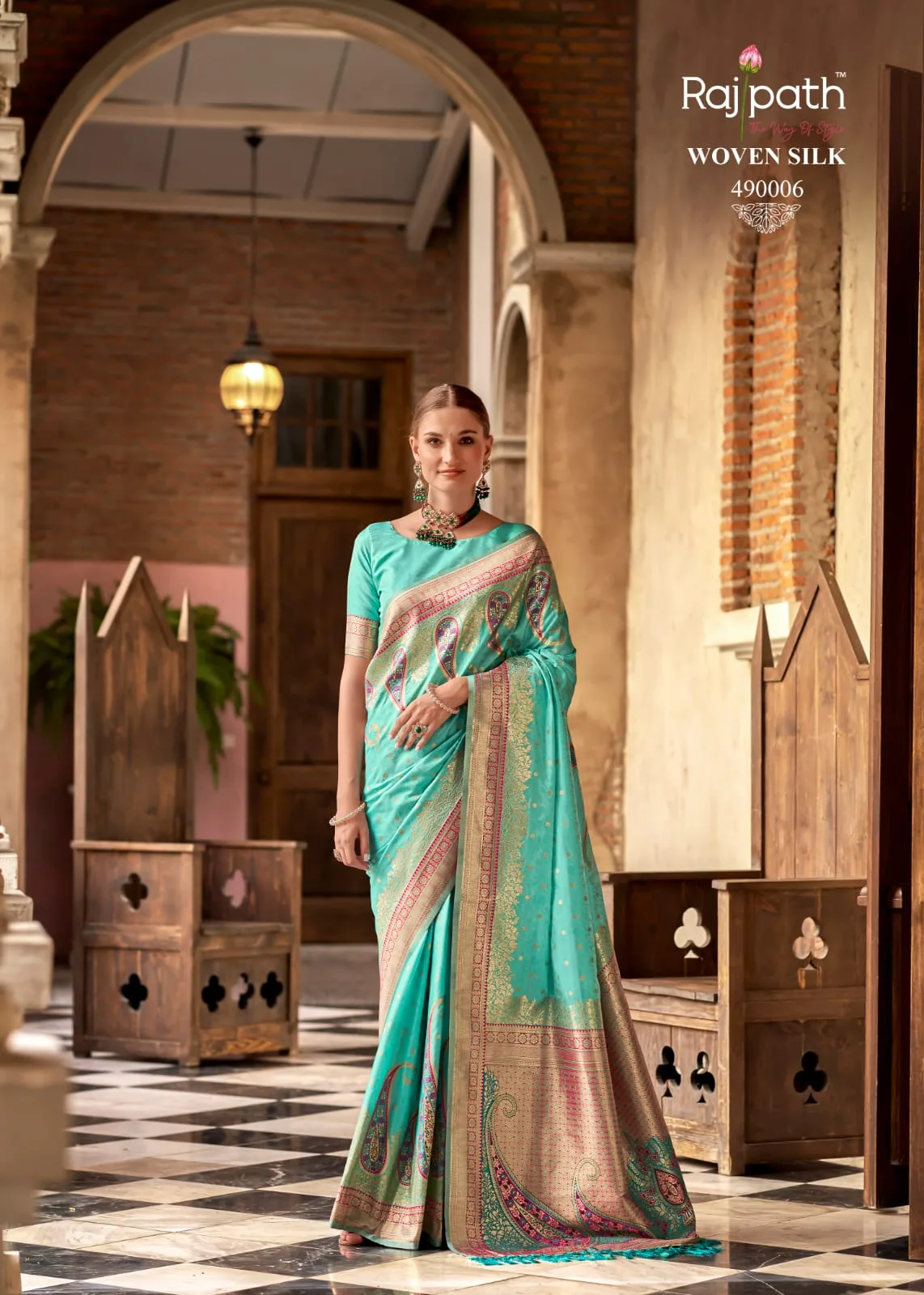 Wedding Wear Soft Silk Saree For Women - Image 8