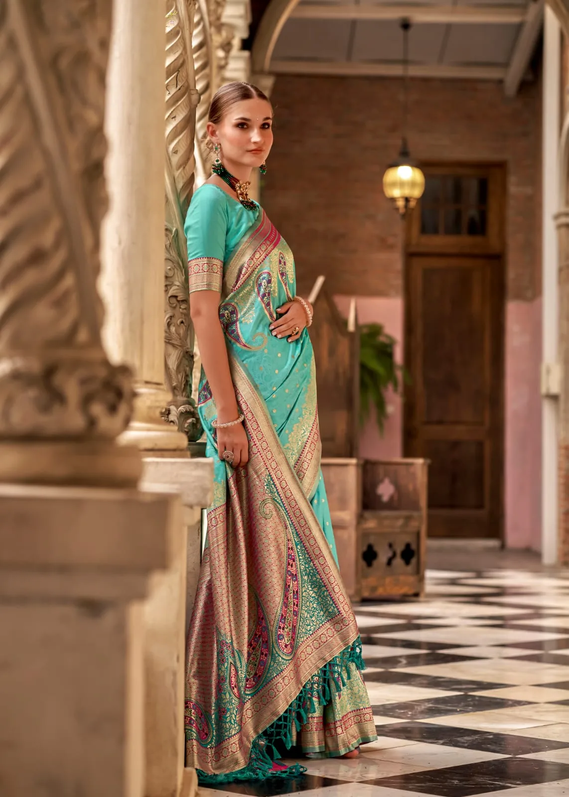 Wedding Wear Soft Silk Saree For Women - Image 3