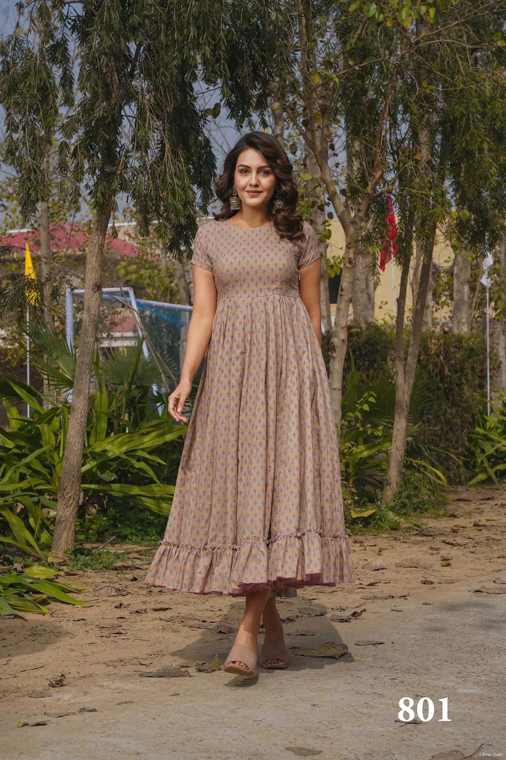 Floral Printed Summer Wear Dress With Big Flair - Image 3