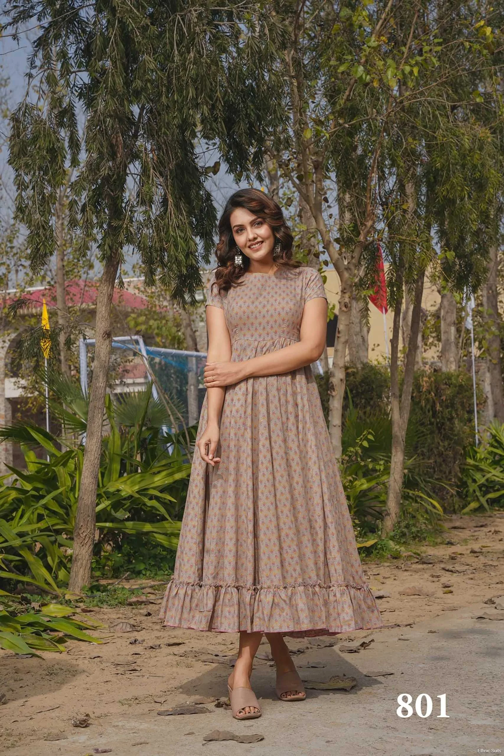 Floral Printed Summer Wear Dress With Big Flair - Image 4