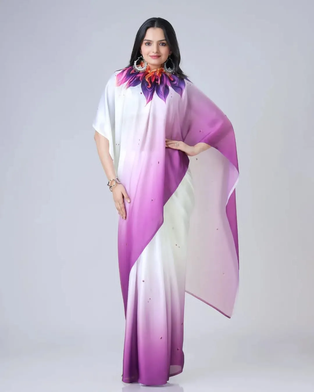 Purple Color Beautiful Hand Free Saree - Image 3