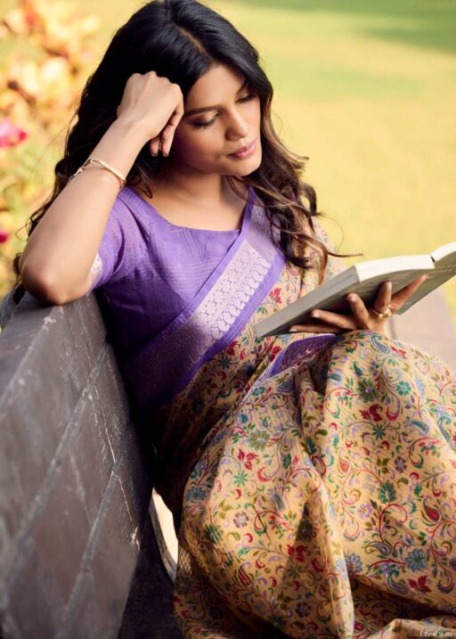 Soft Cotton Printed Saree With Jari Border