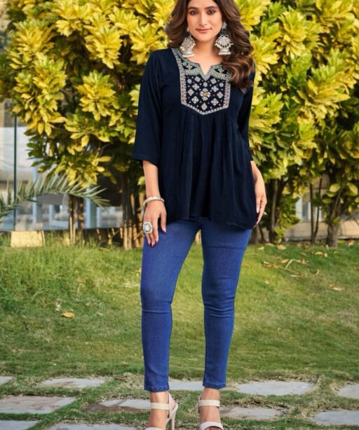 Elegant Short Tops with Embroidery