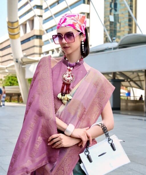 Exclusive Handloom Saree with Flower Print And Cow Weaving