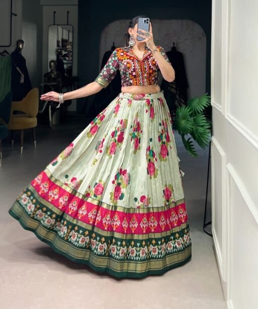 Patola Printed Readymade Chaniya Choli For Navratri