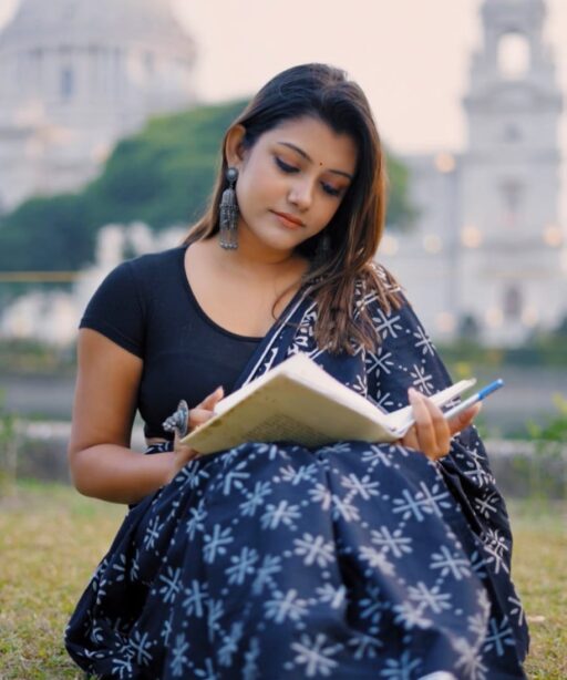 Linen Saree For Office Wear