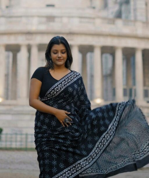 Ready To Wear Black Color Soft Linen Saree with Digital Print