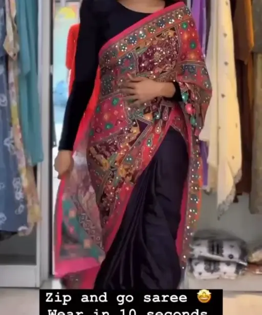 Trending Zip and Go Saree with Digital Print and Mirror