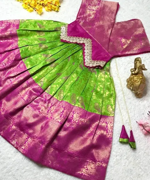 Buy Mom and Daughter Combo Lehenga Choli Set