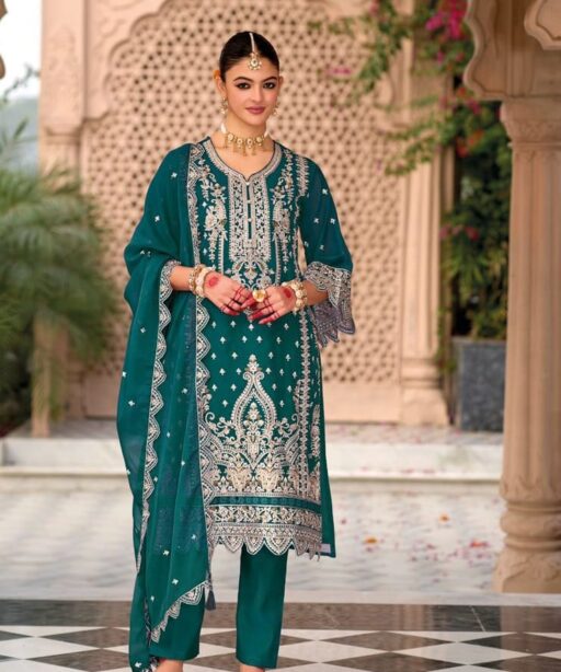 Buy Pakistani Readymade Straight Suit