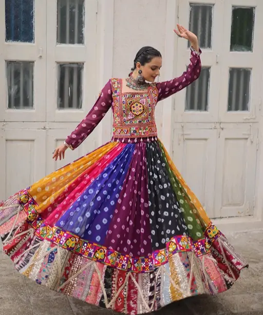 Most Beautiful Bandhini Printed Navratri Chaniya Choli