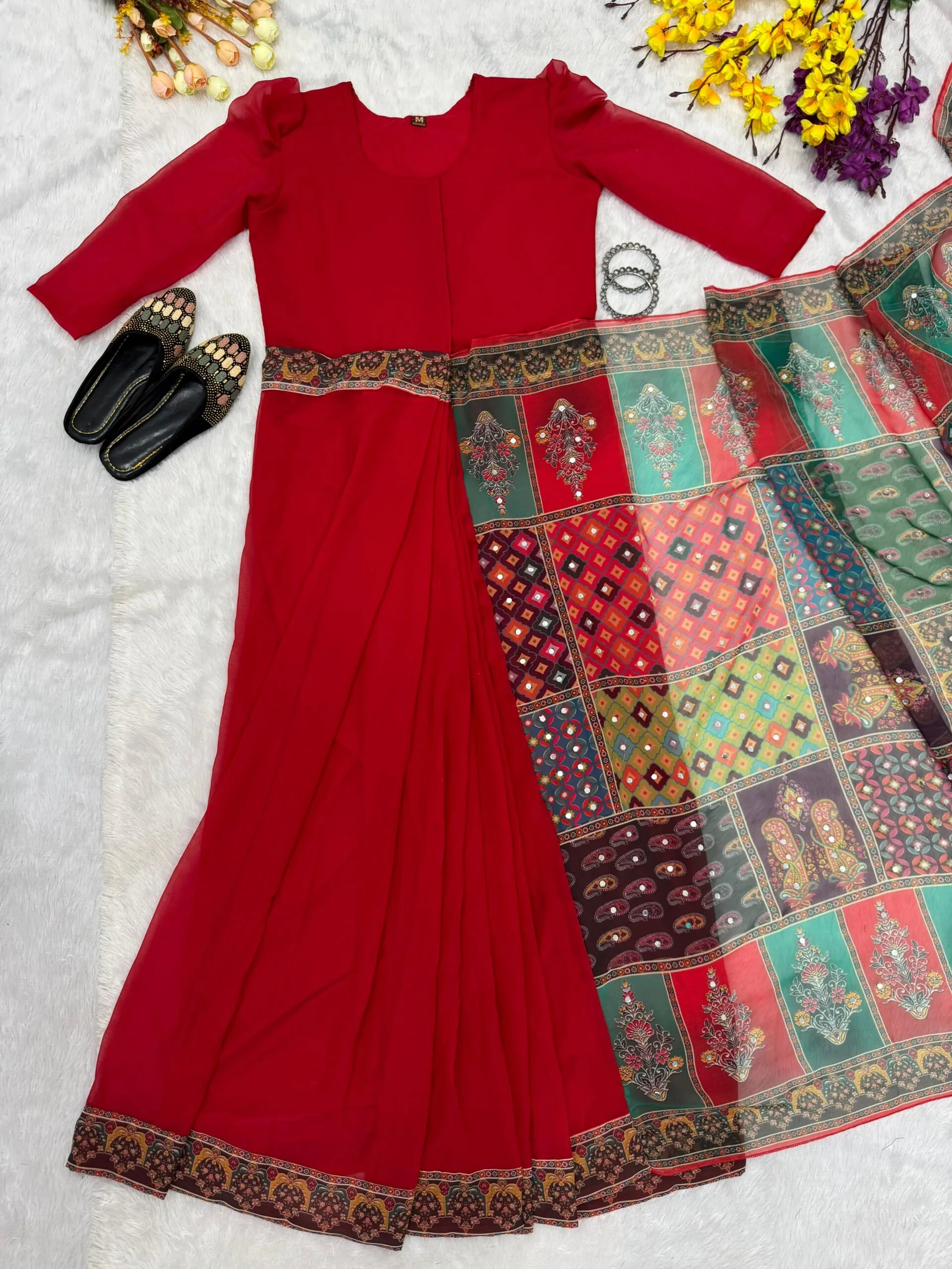 Red Color Zip and Go Saree with Digital Print and Mirror - Image 3