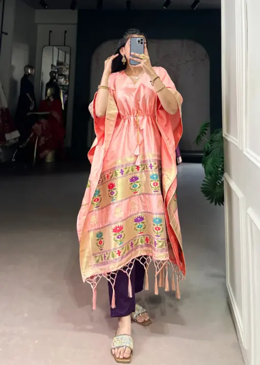 Buy Stylish Fancy Kaftans