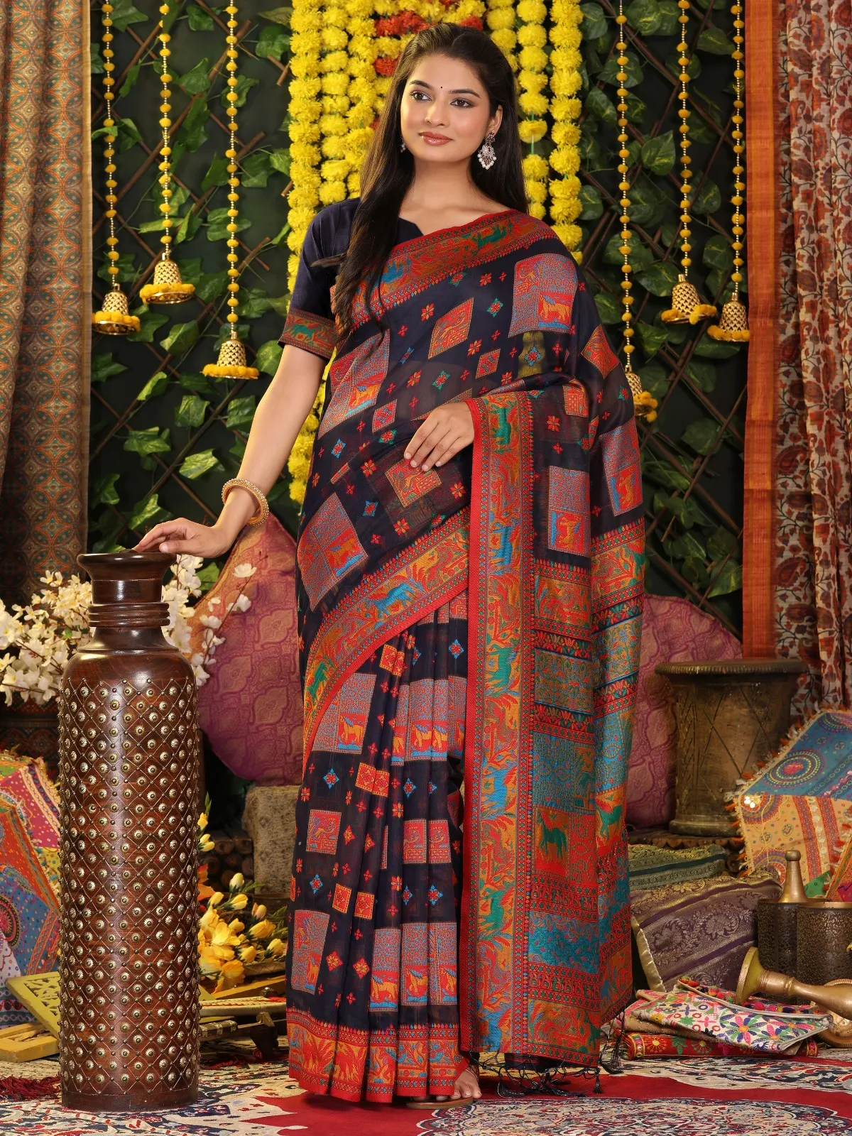 Festive Wear Linen Saree - Image 5