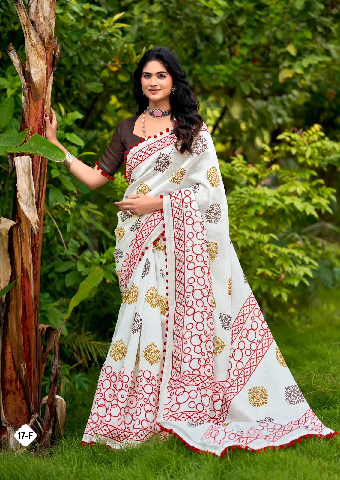 Mul Mul Cotton Saree with Unique Pattern - Image 6