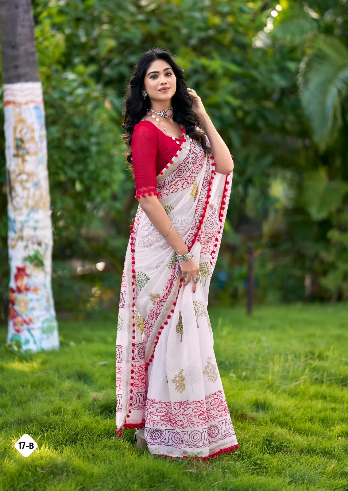 Mul Mul Cotton Saree with Unique Pattern - Image 8