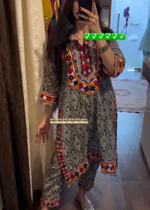 Trending Kurti Set With Kutchi Work