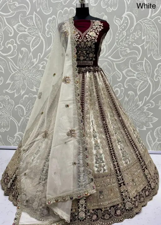 Bridal  Lehenga Design 2025