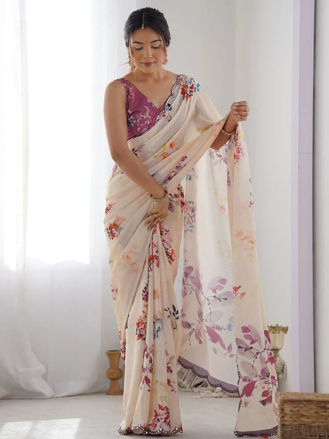 Georgette Traditonal Printed Saree - Image 4