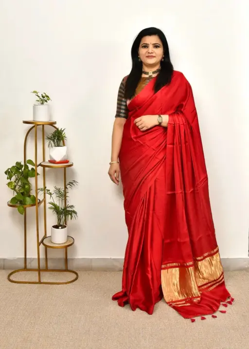 Pure Gaji Silk Plain Saree For Festive Season