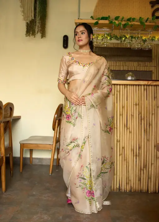 Wedding Wear Handwork Saree with Stitched blouse
