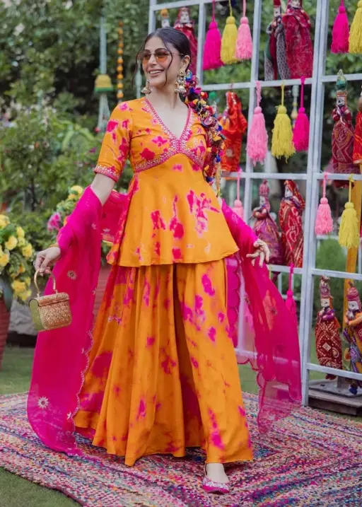 Haldi Special Designer Kurti Set