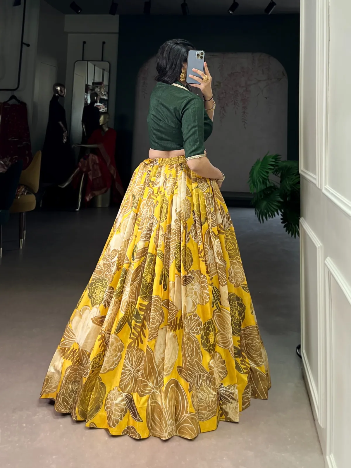 Haldi Special Readymade Lehenga - Image 3