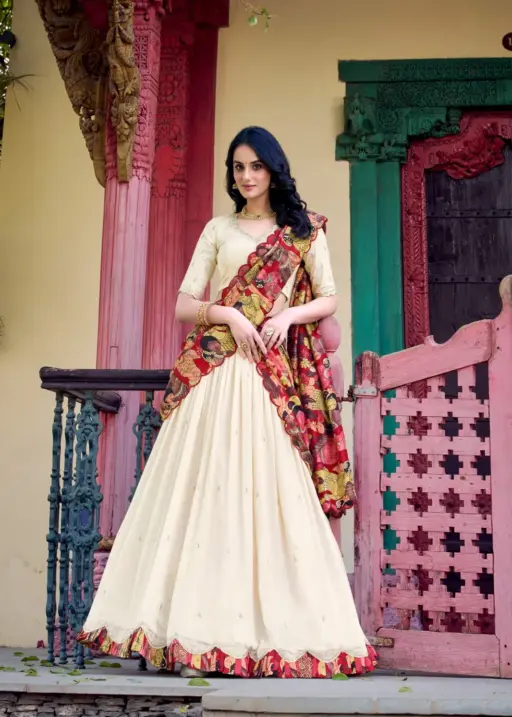 Kalamkari Dupatta with Off White Lehenga
