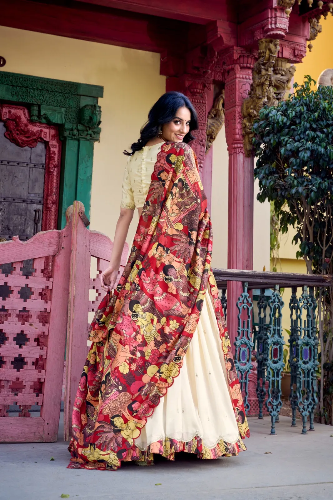 Kalamkari Dupatta with Off White Lehenga - Image 2