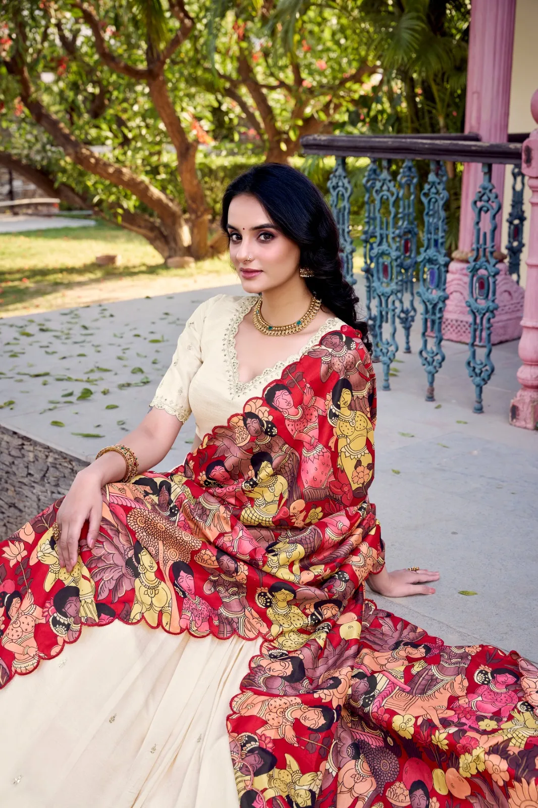 Kalamkari Dupatta with Off White Lehenga - Image 3