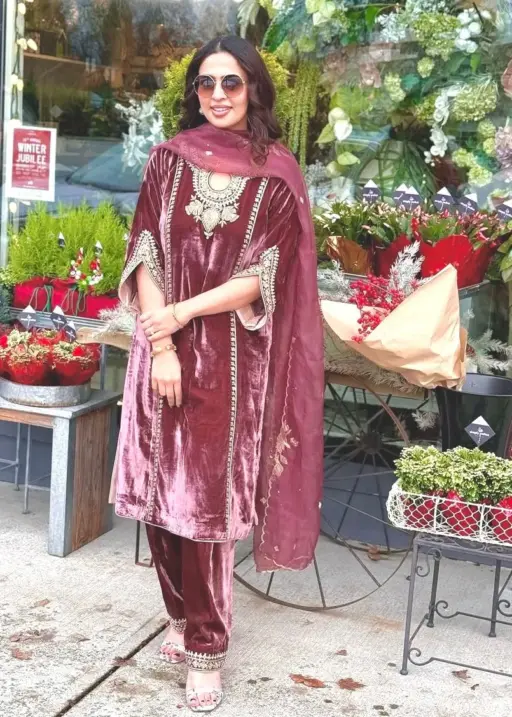 Pink Embroidery Winter Velvet Suit for Wedding