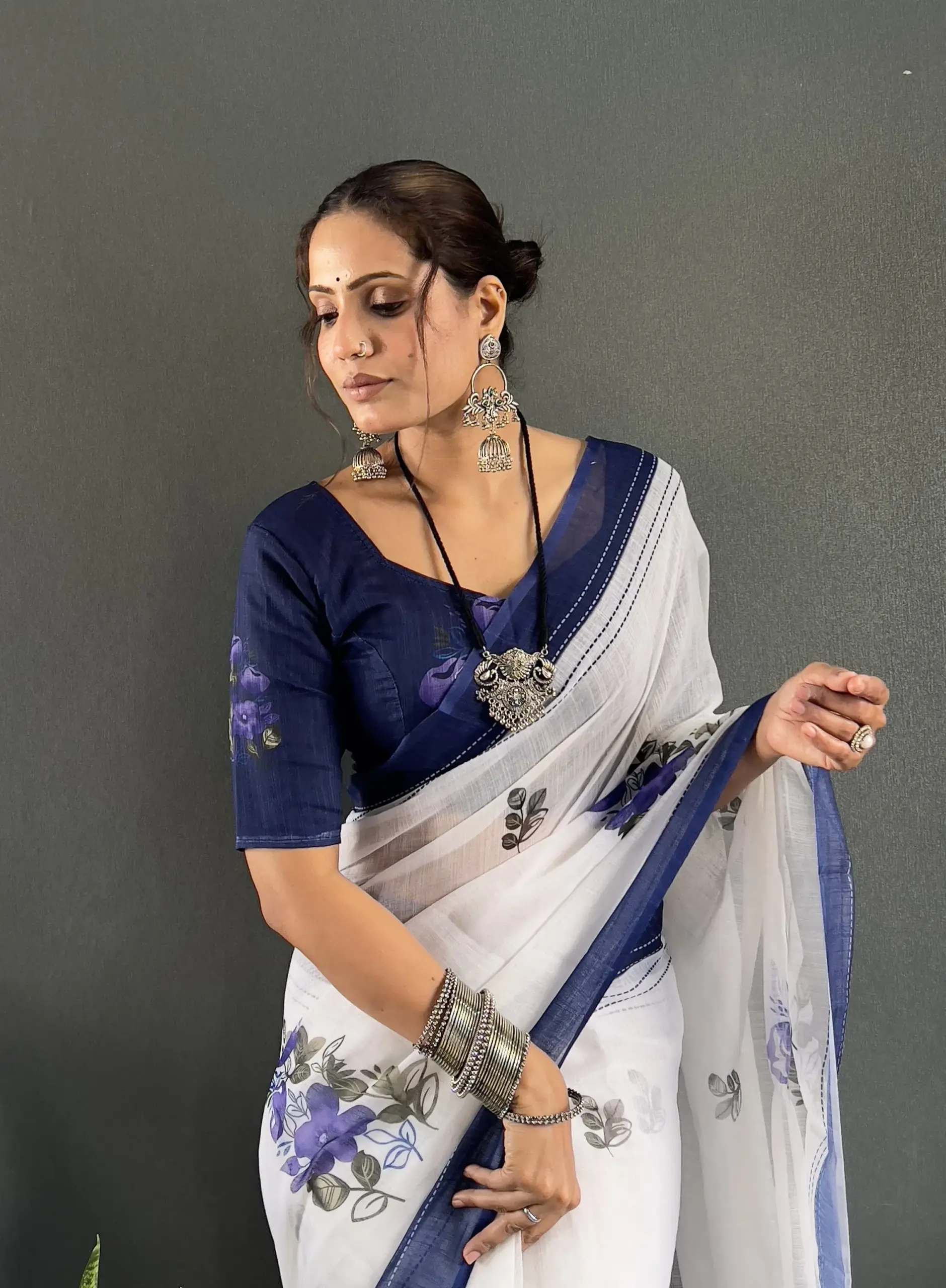 Readymade Linen Saree for Office - Image 2