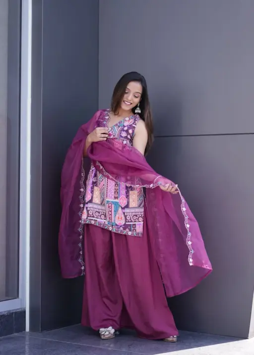 Sleeveless Printed 3 Piece Kurti Set