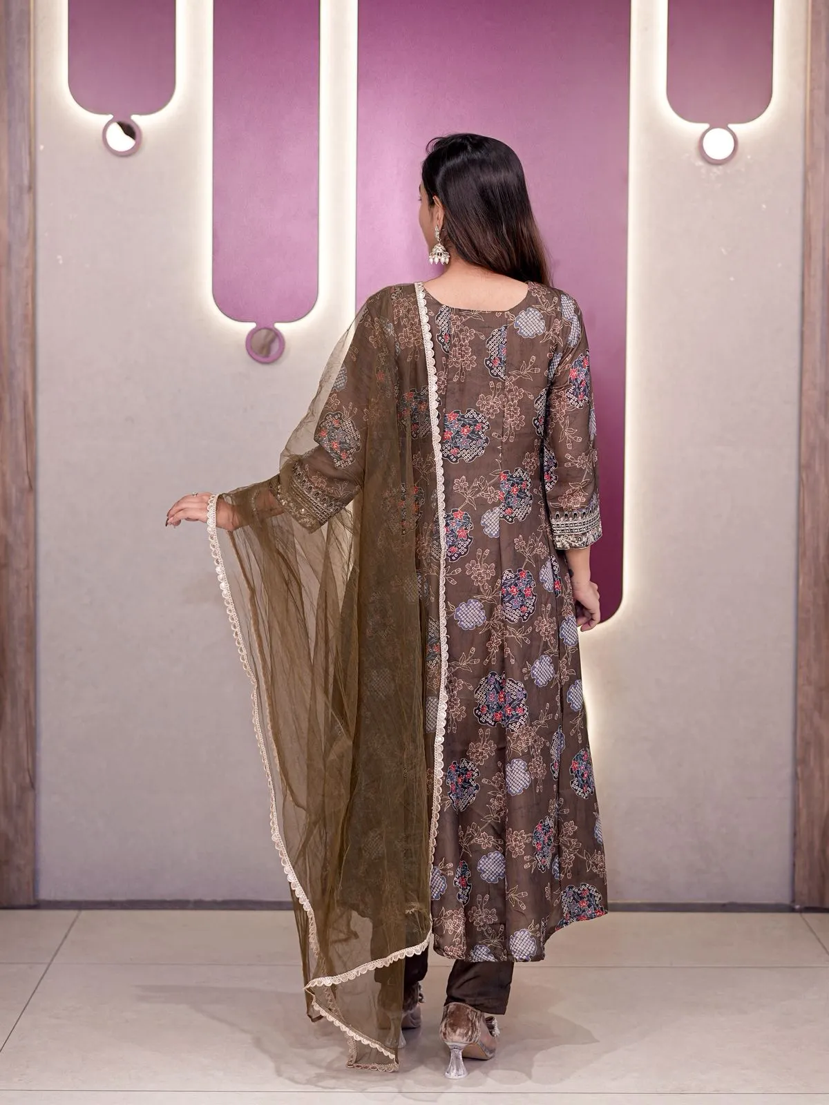 Stylish 3 Piece Kurti Set Design - Image 4