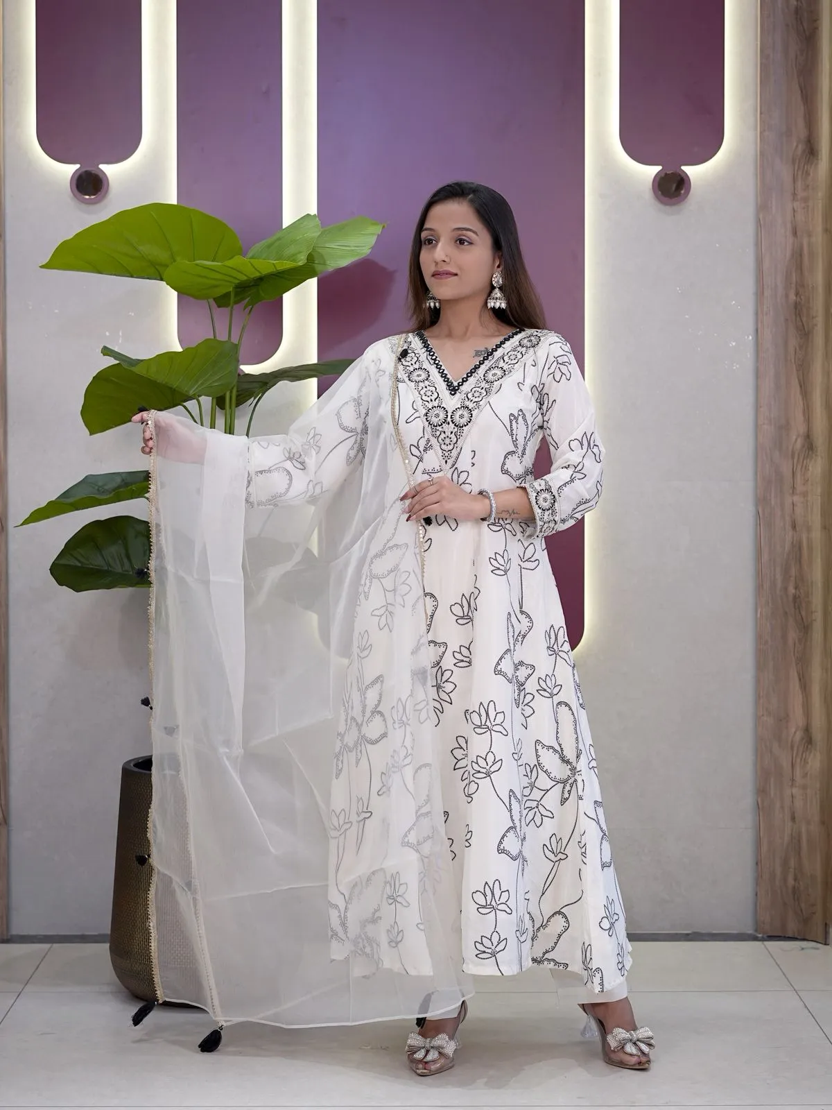 Stylish White Color Anarkali Kurti Set