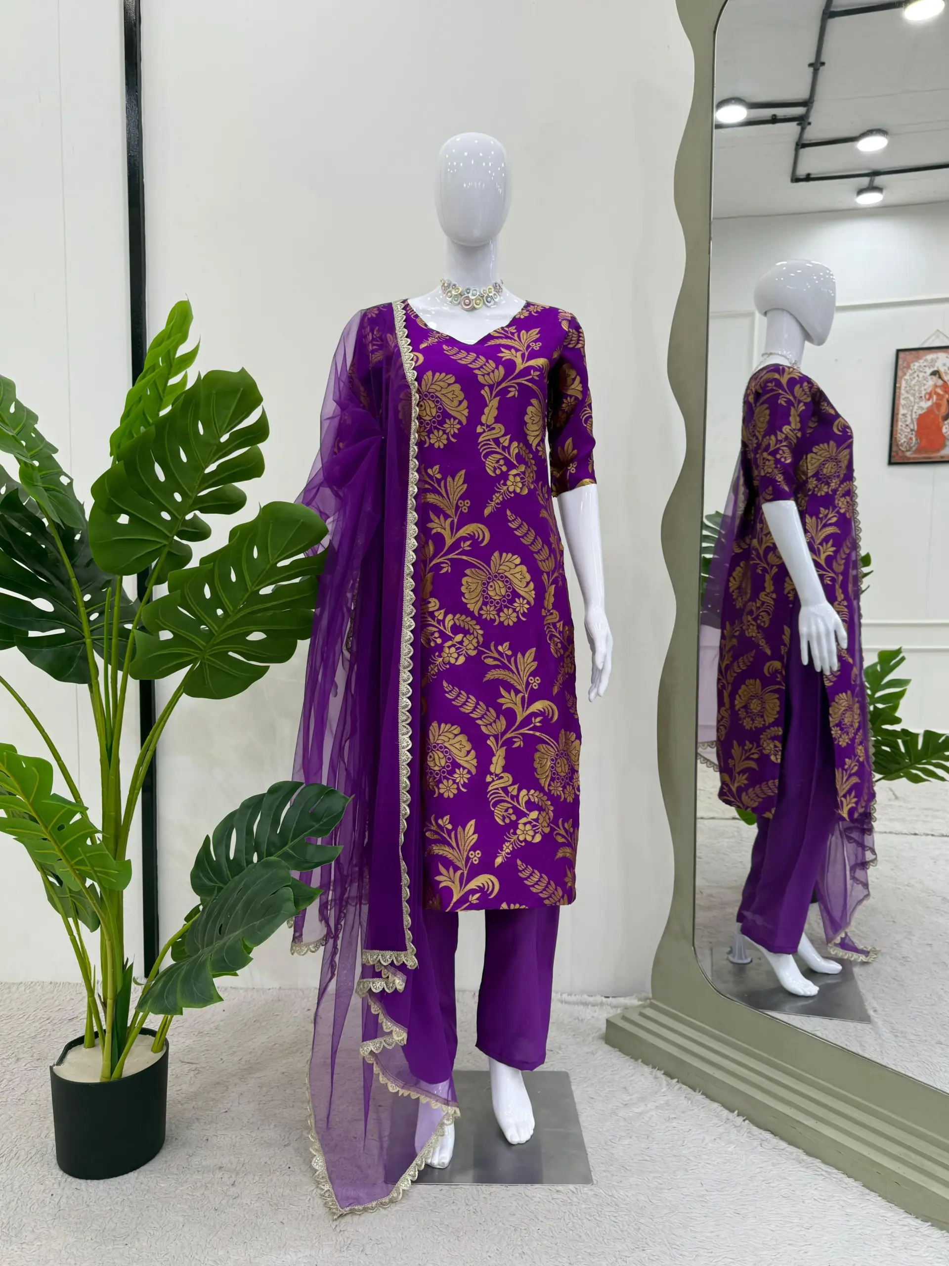 Sumona Chakravarty Inspired Jacquard Silk Suit - Image 4