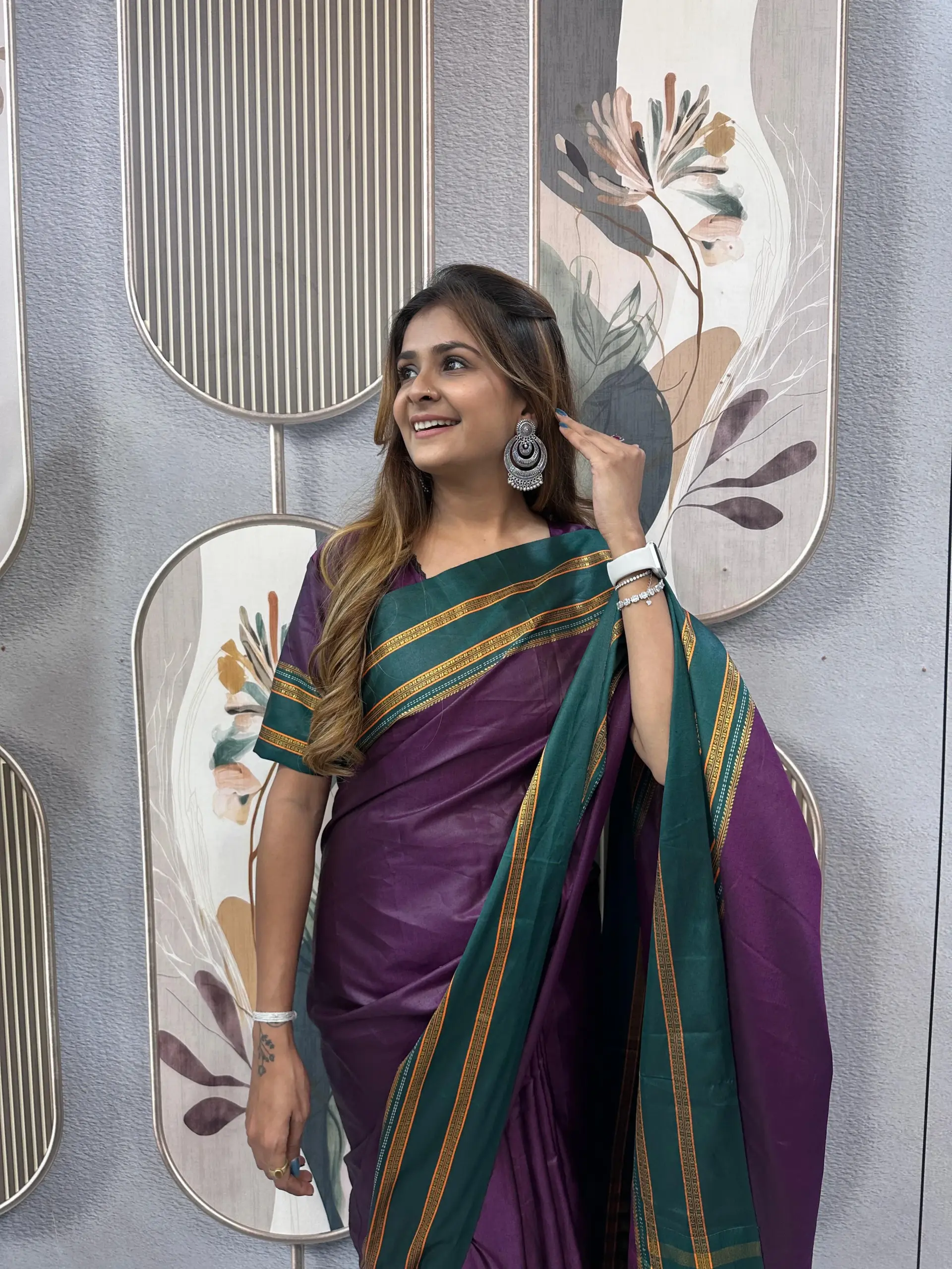 Trending Zip and go Saree in Purple - Image 2