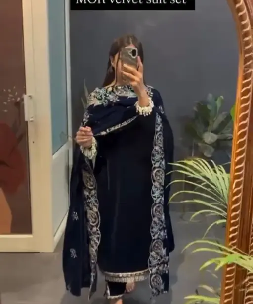 Winter Velvet Suit with Heavy Dupatta